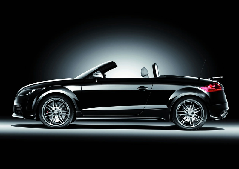 Illustration for article titled 2010 Audi TT RS: Haben Sie Einen Wet-nap?
